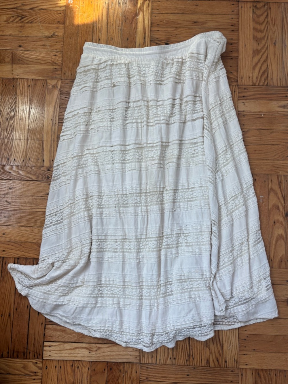 torrid Cream Lace Maxi Skirt - Picture 5 of 6